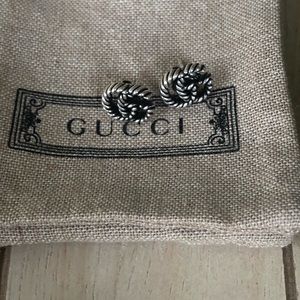 GUCCI 🇮🇹 GG SILVER STUD EARRINGS 🇮🇹